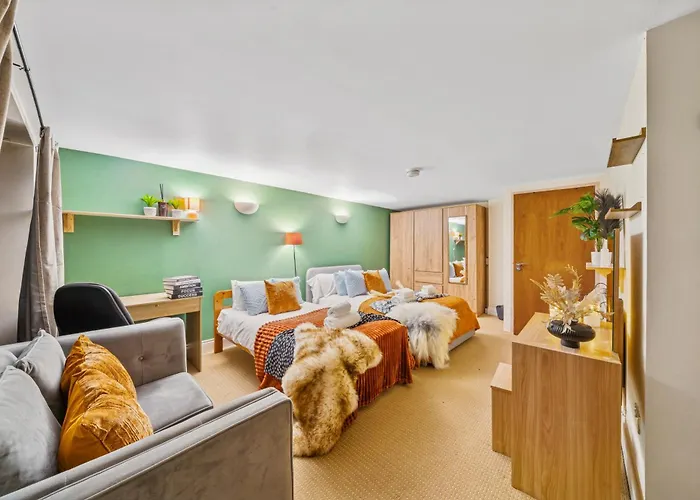 Harbour Mews Stylish 4br House By Altoluxo Short Lets & Serviced With Free Wifi & Parking Μπρίστολ