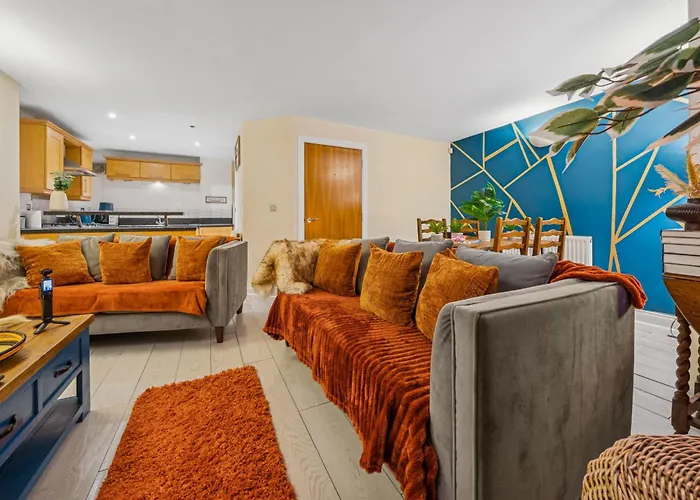 Harbour Mews Stylish 4br House By Altoluxo Short Lets & Serviced With Free Wifi & Parking Сasa de vacaciones